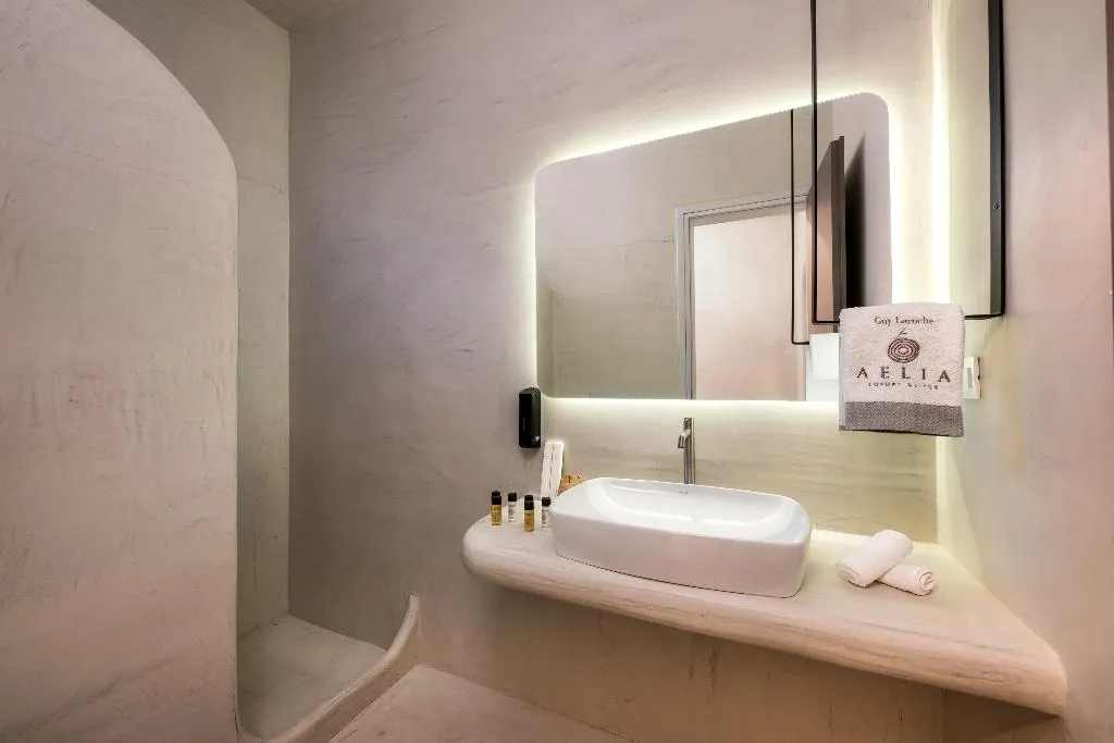 FAMILY ROOM SEA VIEW Room, Aelia Luxury Suites, Santorini