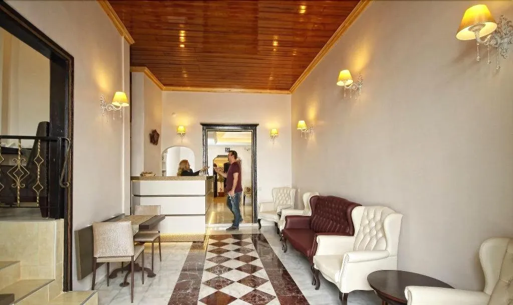 Lobby, Hotel Karacam, Izmir