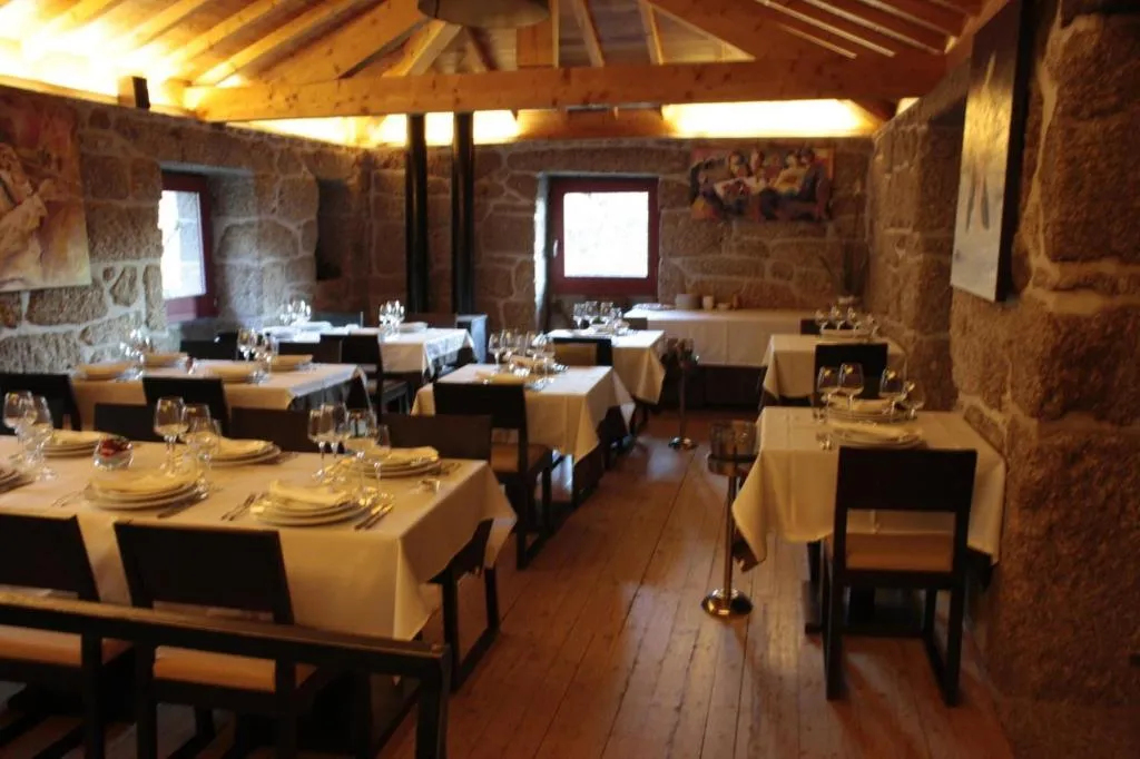 Restaurant, Aldeia Do Pontido, Porto