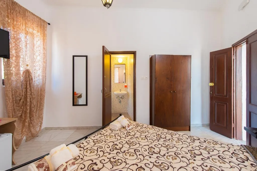 Room, Knights of the Old Town, Rhodes