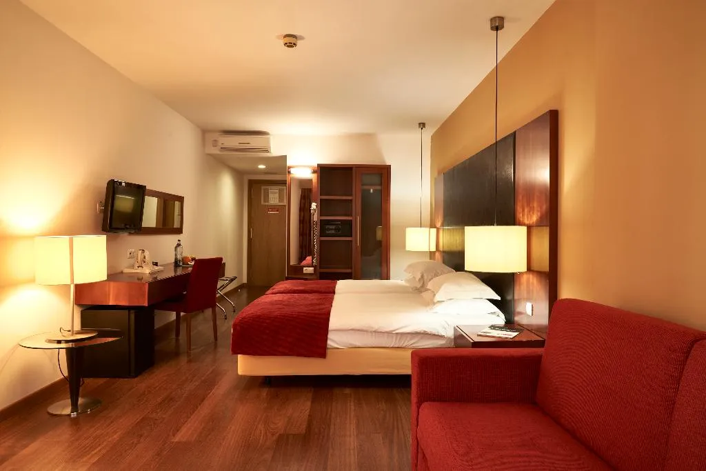 FAMILY ROOM STANDARD Room, Leziria Parque Hotel, Lisbon