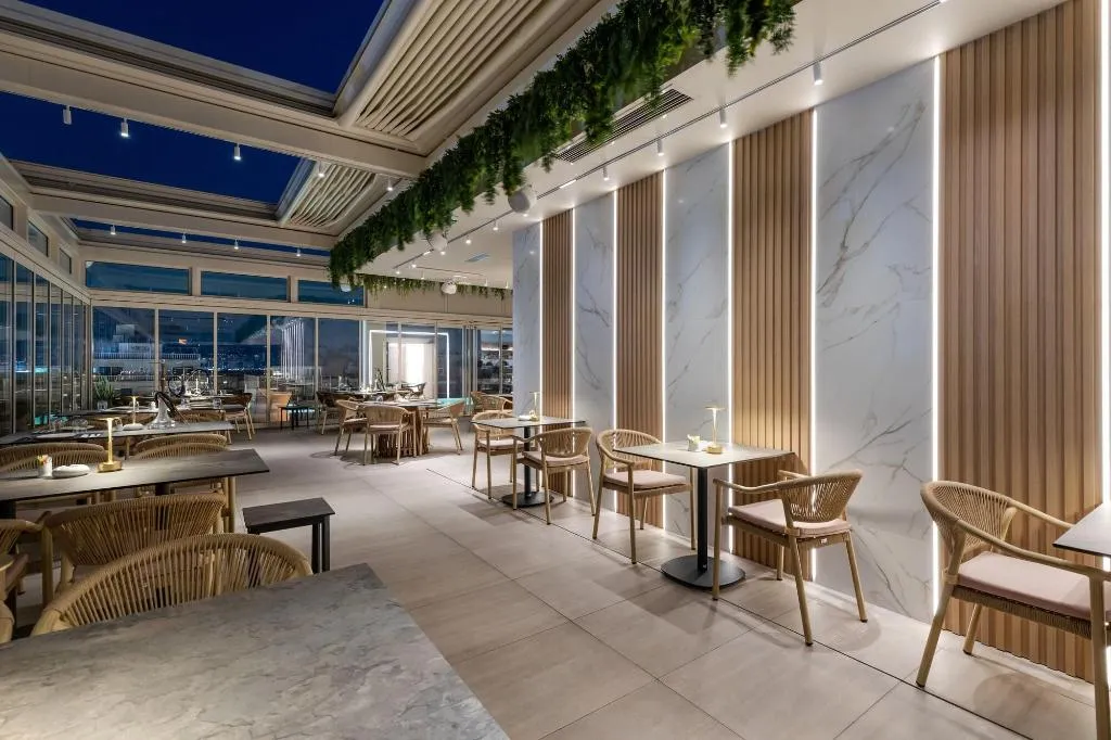 Restaurant, Hilton Garden Inn Athens Syggrou Avenue, Athens