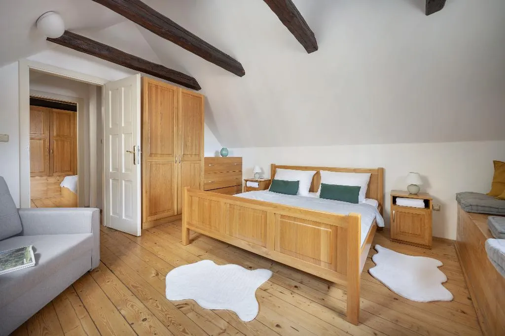 APARTMENT CAPACITY 7 TWO BEDROOMS Room, Boutique Apartments White Swan, Prague