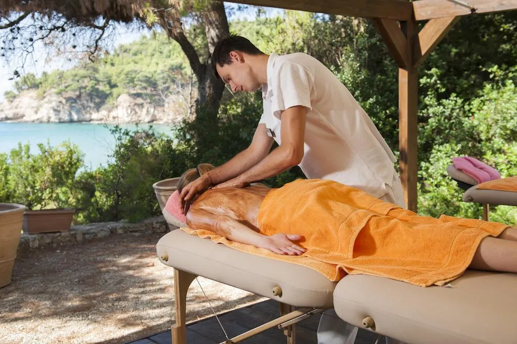 Sports and Entertainment, Alonissos Beach Bungalows & Suites Hotel, Skiathos