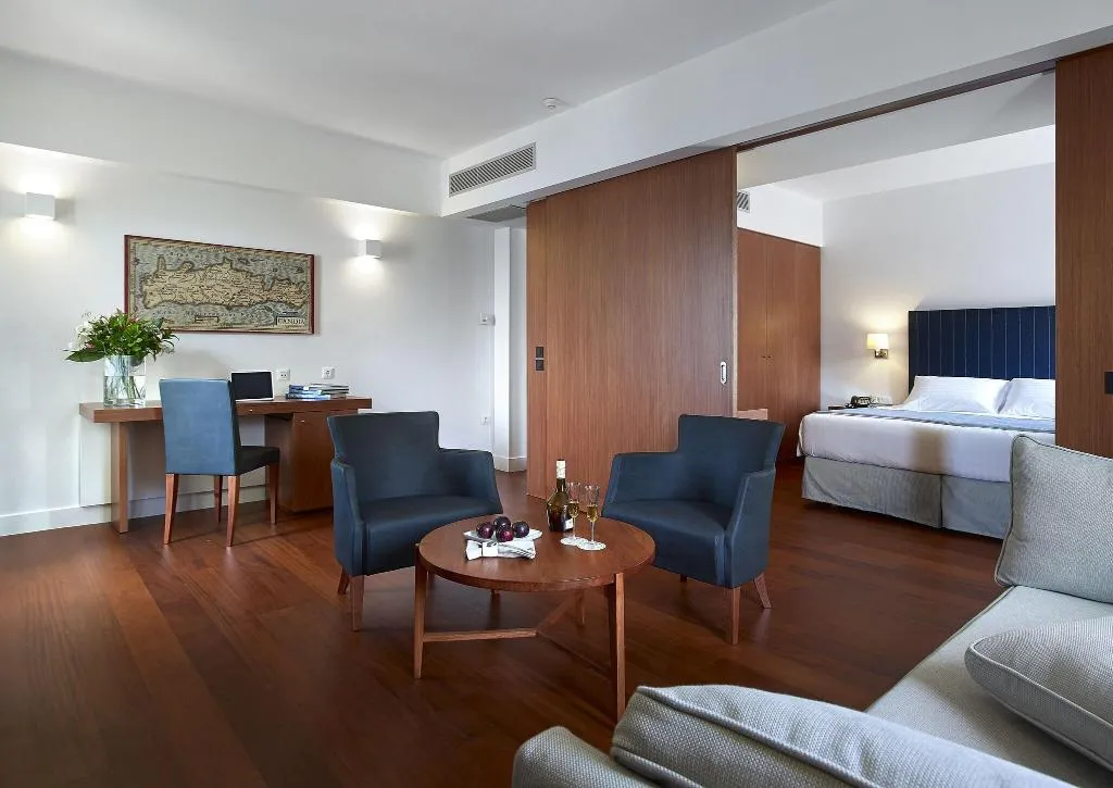 SUITE SUPERIOR SEA VIEW Room, Porto Veneziano, Crete