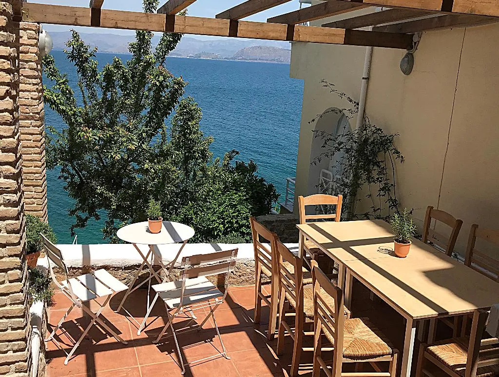 Terrace, Meli Apartments & Villas, Kalamata