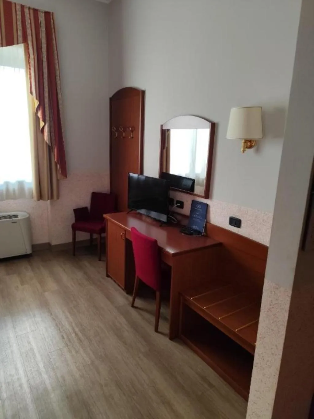 TWIN STANDARD Room, Hotel Majestic - Linate Airport, Milan