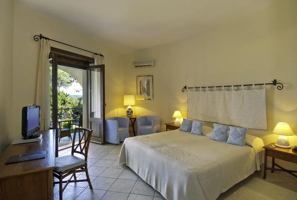 Room, Luna Sardinia, Cagliari
