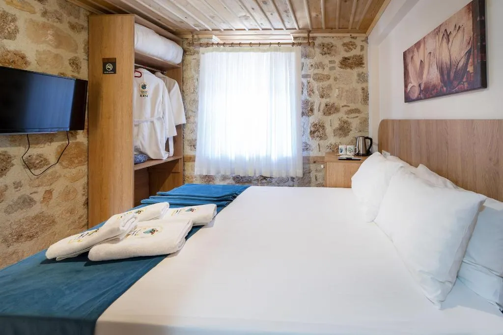 Room, The Little Prince Pension, Antalya