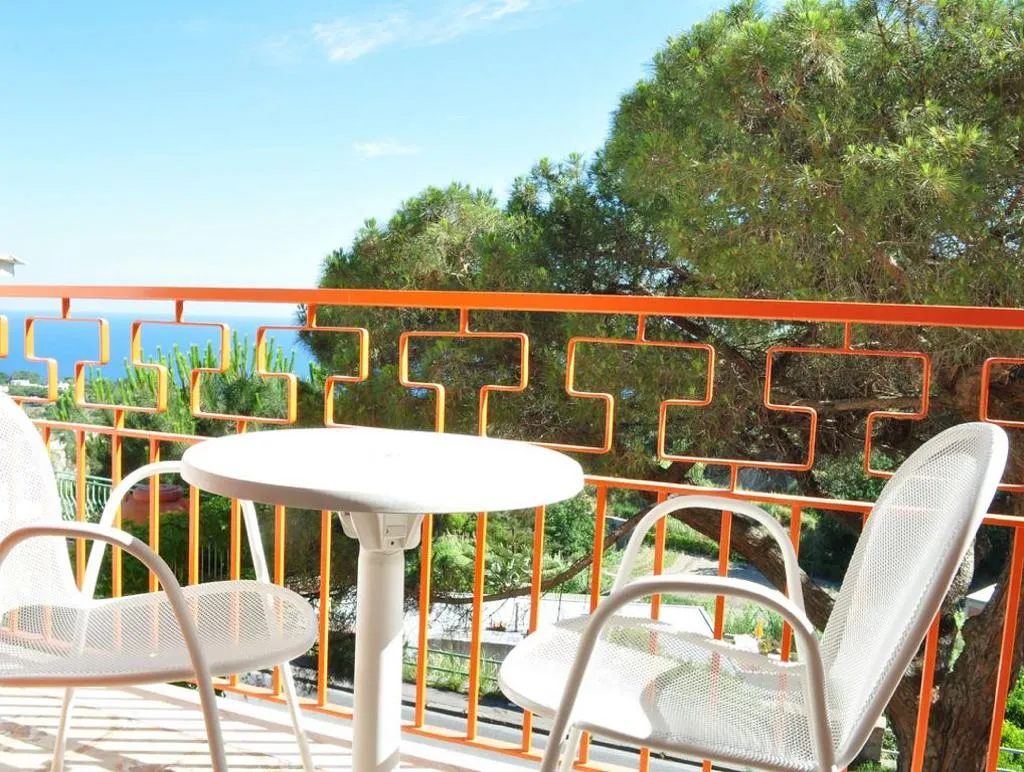 QUADRUPLE SUPERIOR SEA VIEW Room, Hotel Polito, Naples