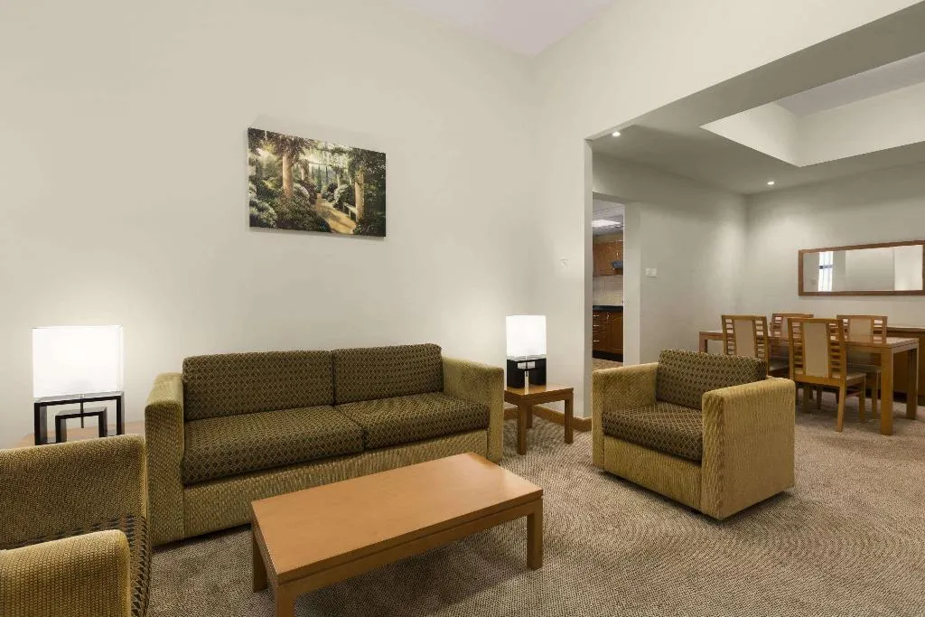 Room, Ramada Hotel & Suite Ajman, Dubai