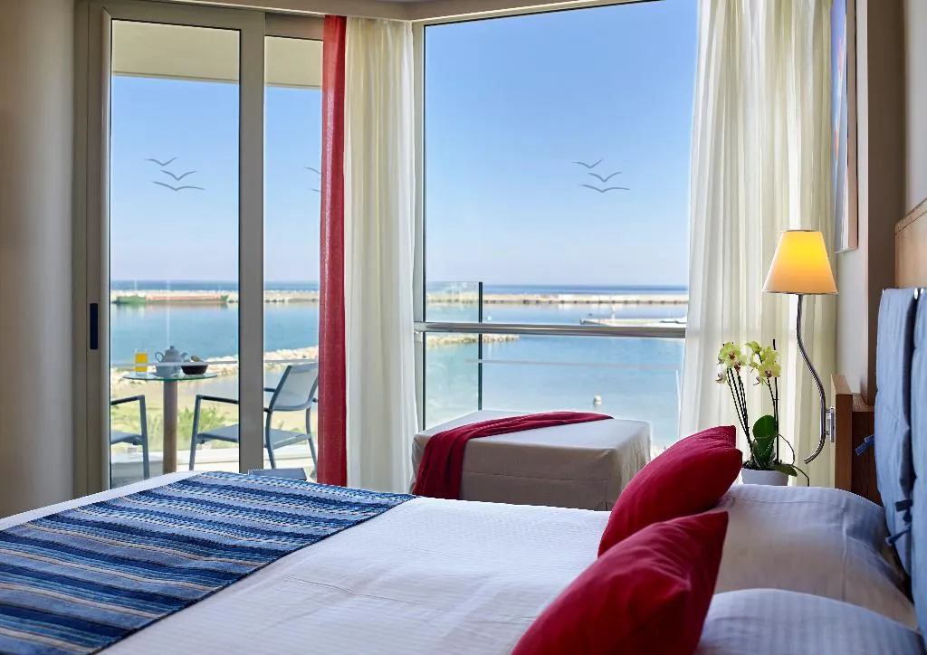 Double or Twin SUPERIOR SEA VIEW Room, Kyma Suites Beach Hotel, Crete