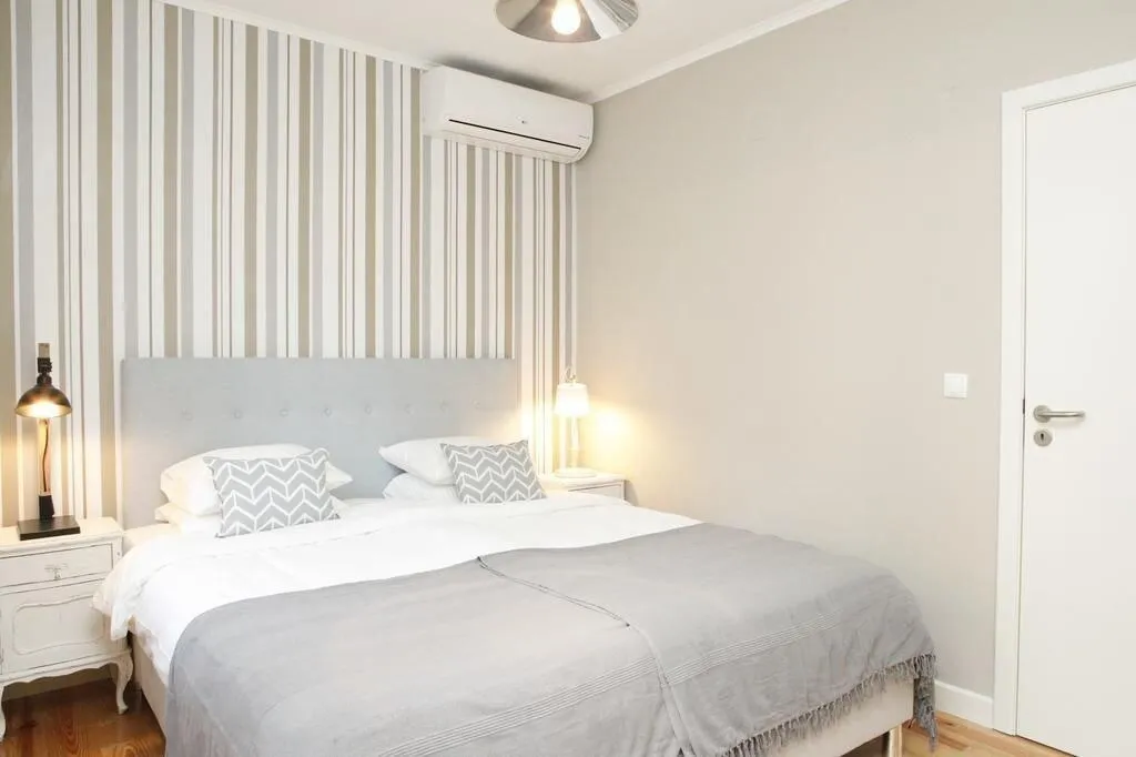 Room, Flores Guest House, Lisbon