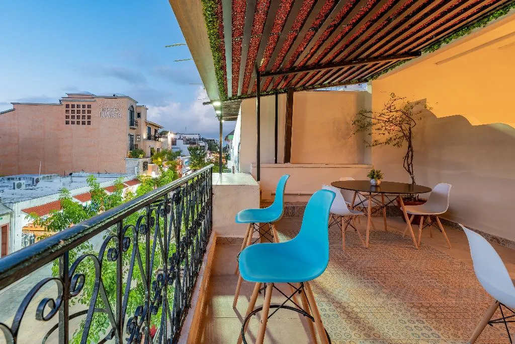 Terrace, Hotel Brisas 5a Av., Playa Del Carmen