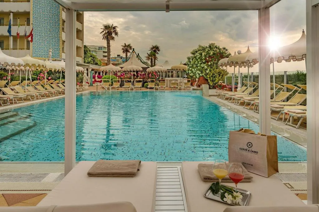 Terrace, Hotel Luxor & Cairo, Venice
