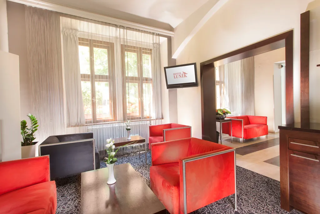 Lobby, Hotel Lunik, Prague