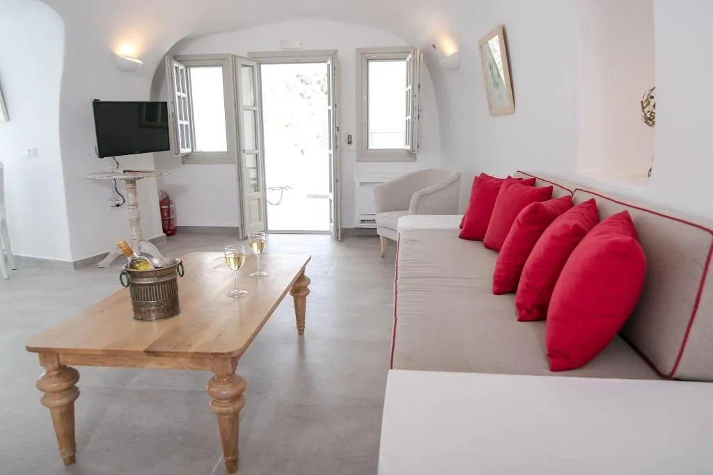 CAVE SEA VIEW HONEYMOON Room, Oia Mare Villas, Santorini