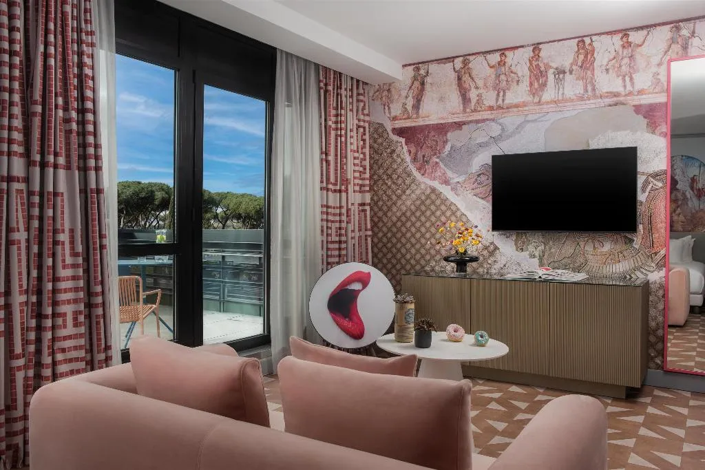 JUNIOR SUITE WITH TERRACE Room, nhow Roma Vittorio Veneto, Rome