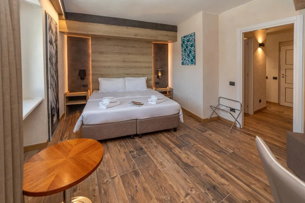 FAMILY ROOM DUPLEX Room, Hotel la Torre Spa & Restaurant, Milan