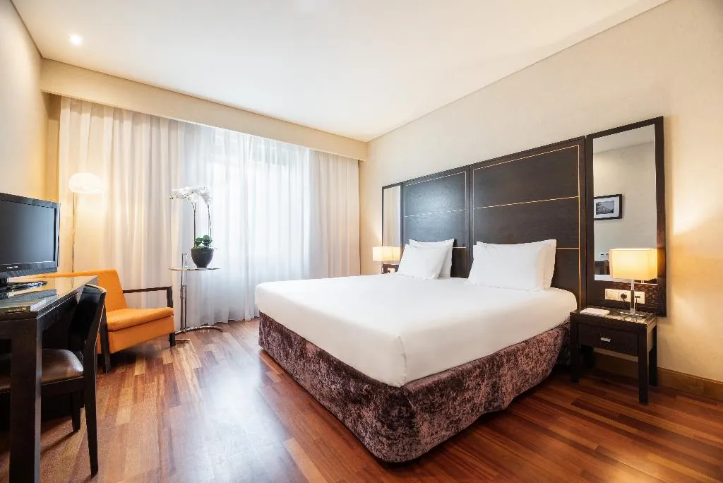 DOUBLE SINGLE USE STANDARD Room, Eurostars das Artes, Porto
