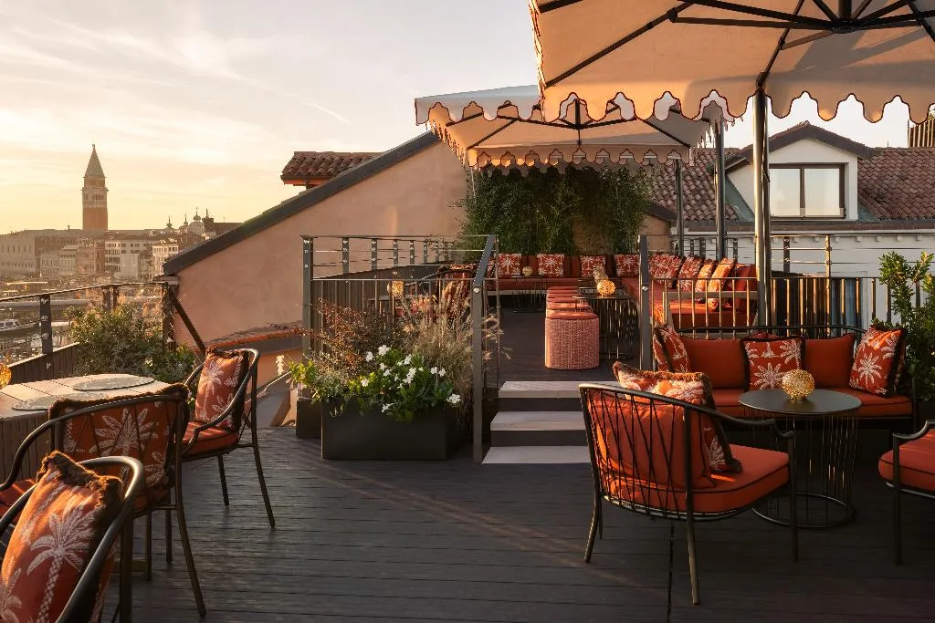 Terrace, Hotel Gabrielli Venezia - Starhotels Collezione, Venice