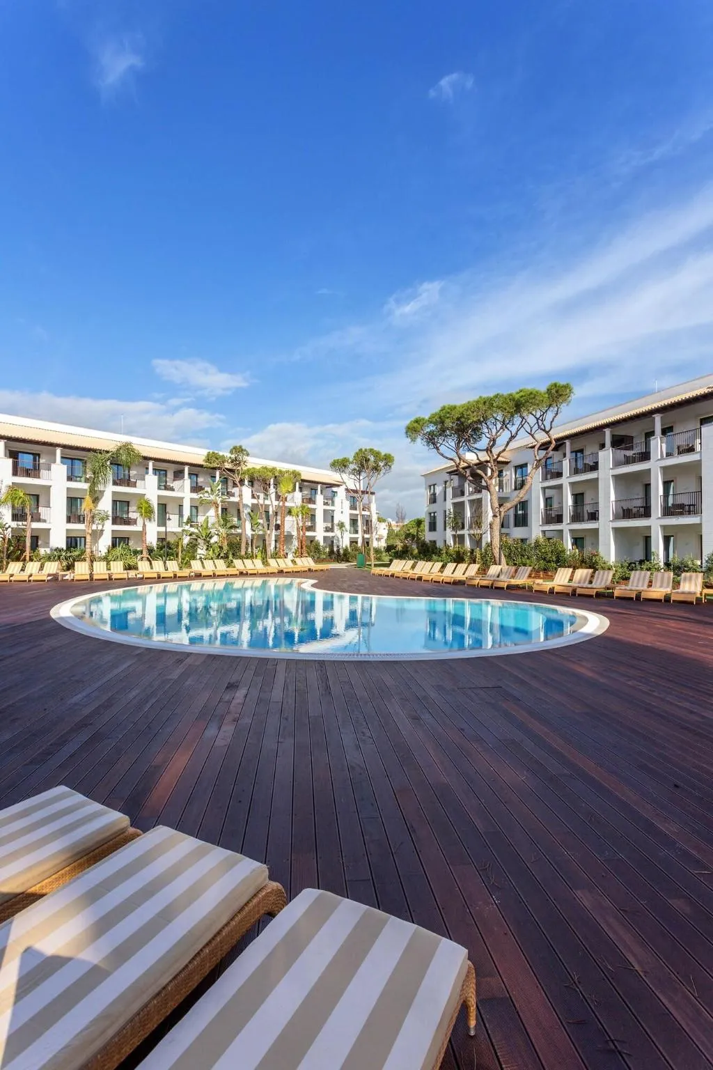 Pool, Pine Cliffs Gardens, Algarve