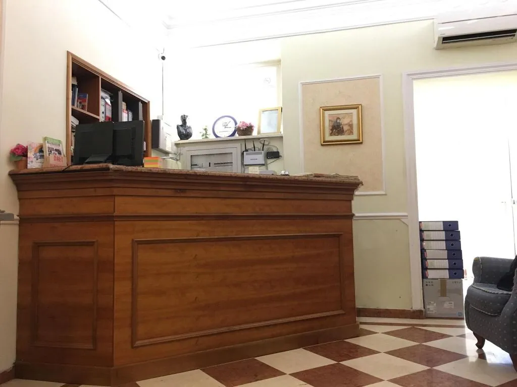 Lobby, Hotel Positano, Naples
