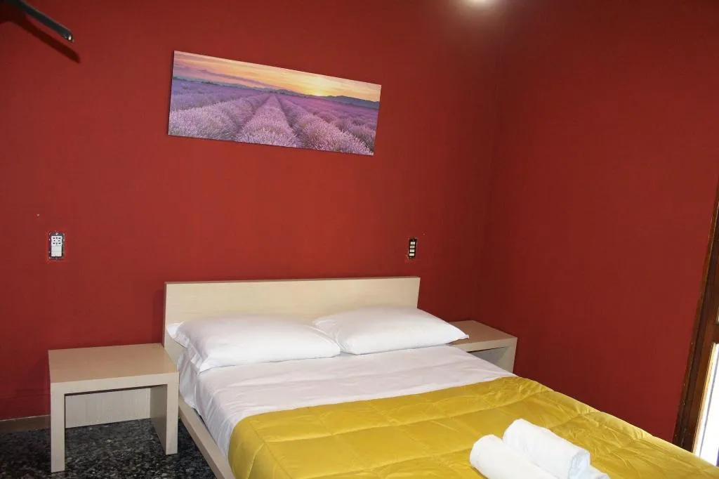 Room, Colombo Hotel & Hostel For Backpackers, Venice