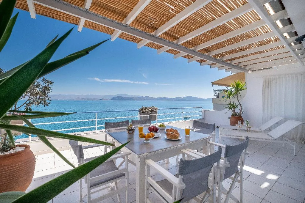 APARTMENT STANDARD Room, Meli Apartments & Villas, Kalamata