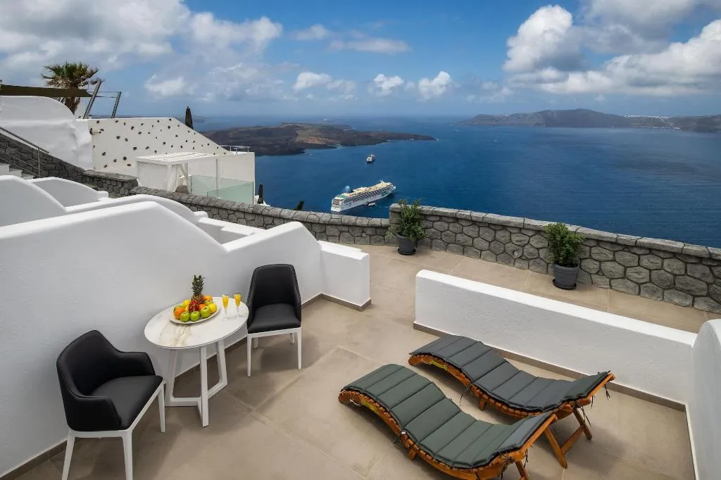 Room, Aura Suites, Santorini