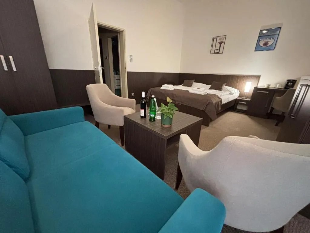 Room, Apartments Embassy by LH, Prague