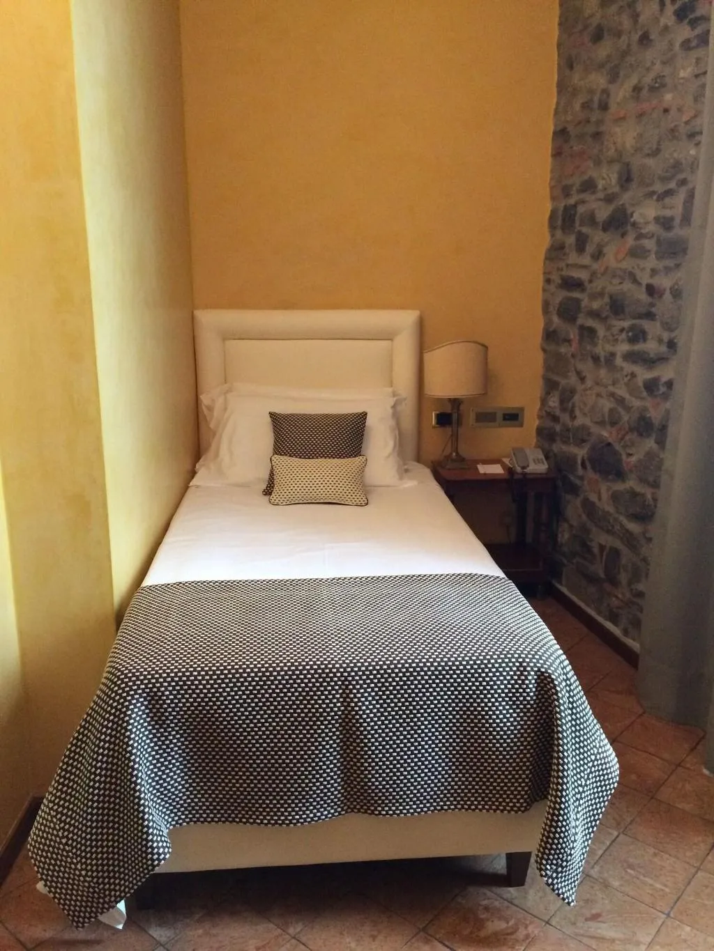 QUADRUPLE WITH DOUBLE BED Room, Le Due Corti, Milan