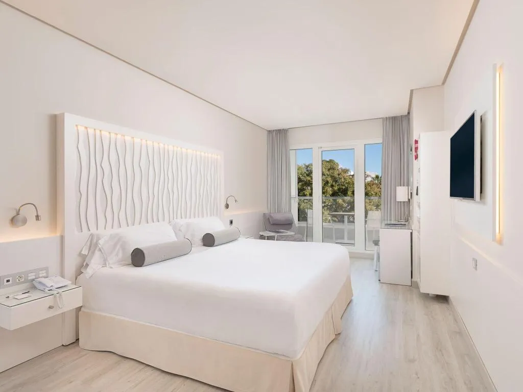 DOUBLE PARTIAL SEA VIEW Room, Amàre Beach Hotel Marbella, Costa Del Sol