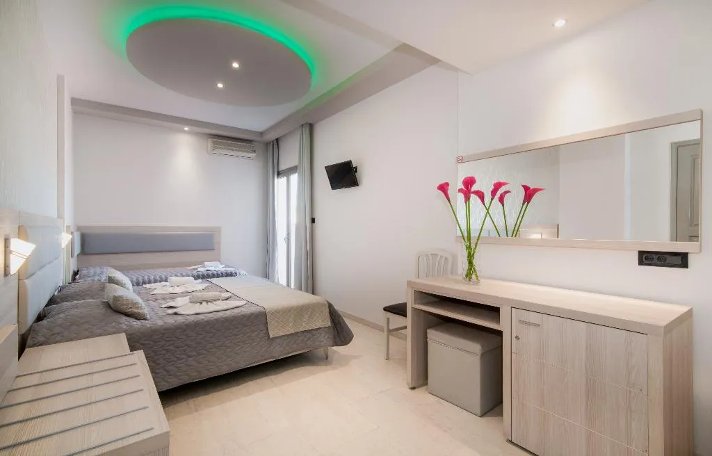 TRIPLE SUPERIOR WITH BALCONY Room, Tzante Hotel Zakynthos | Adults Only, Zante