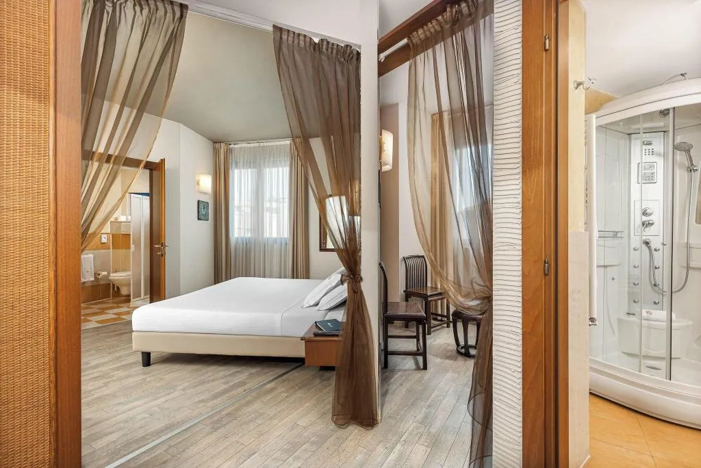 Room, Welcome Hotel, Milan