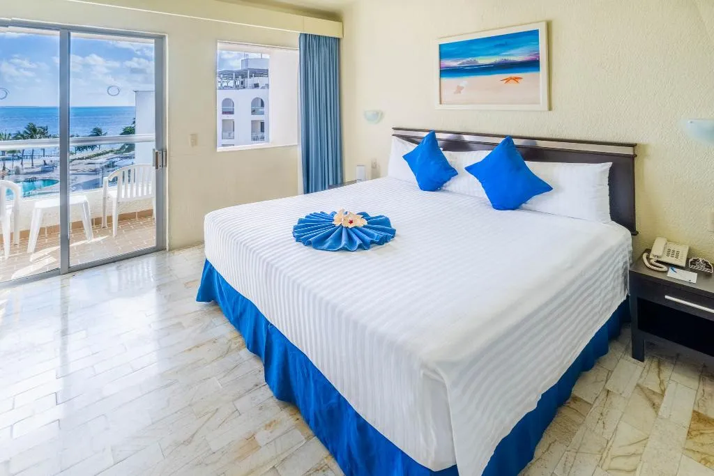SINGLE SEA VIEW Room, Aquamarina Beach, Cancun Area
