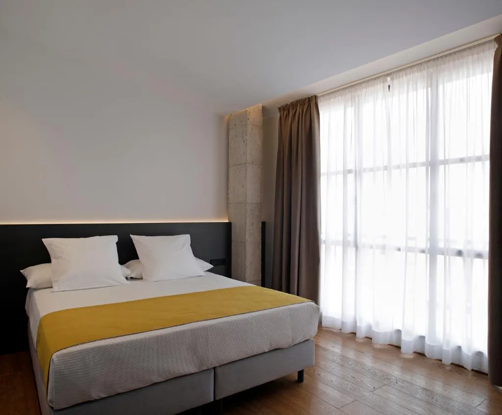 APARTMENT STANDARD Room, Mon Suites Fetén, Valencia
