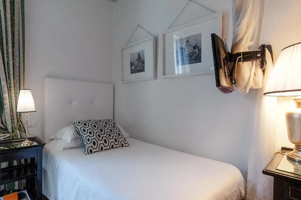 SINGLE STANDARD Room, Cellai Boutique Hotel, Florence