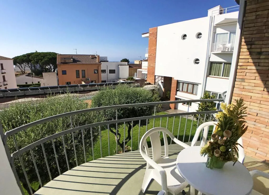 Terrace, Hotel Portbo, Costa Brava