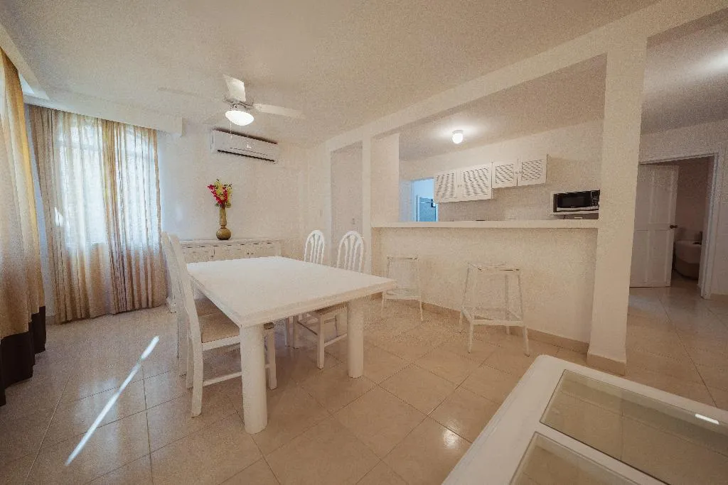 FAMILY ROOM GARDEN VIEW TWO BEDROOMS Room, All Ritmo Cancun Resort & Water Park, Cancun Area