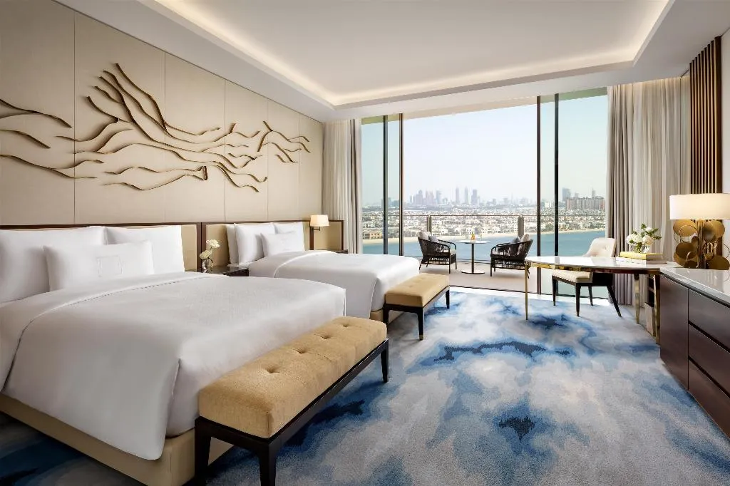 FAMILY ROOM WITH VIEWS Room, Atlantis, The Royal, Dubai
