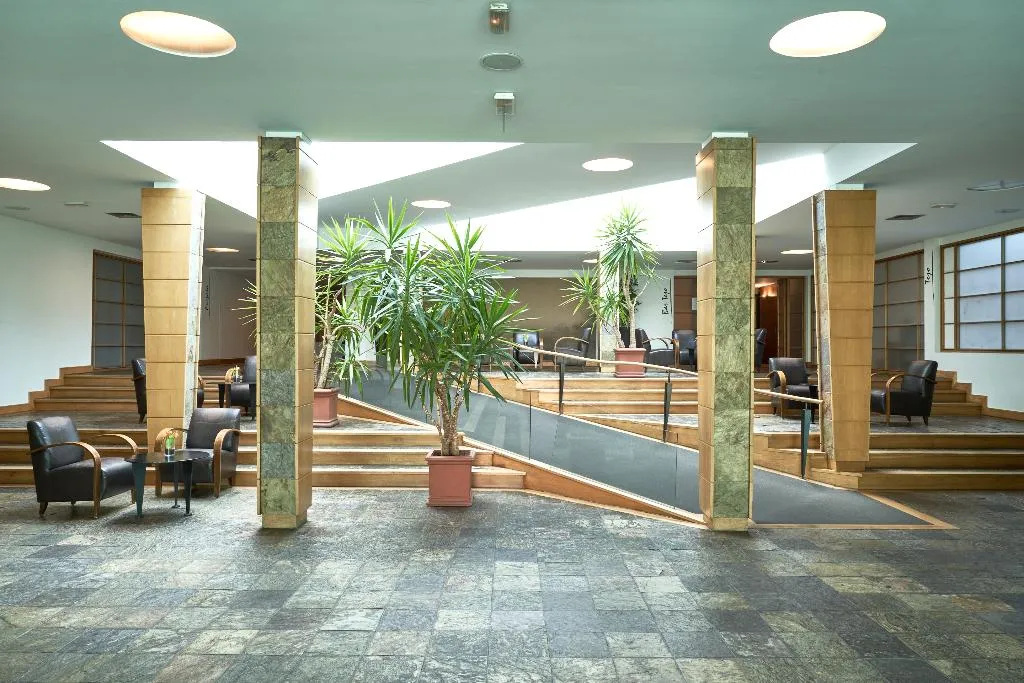 Lobby, Leziria Parque Hotel, Lisbon