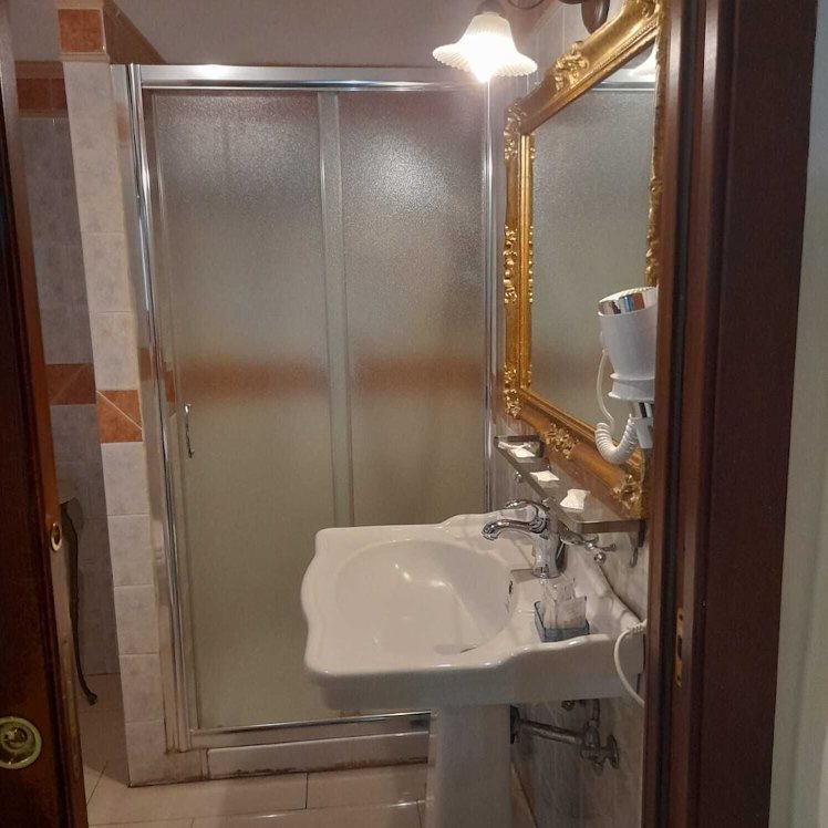 Nuovo Hotel Sangiuliano ***, Catania