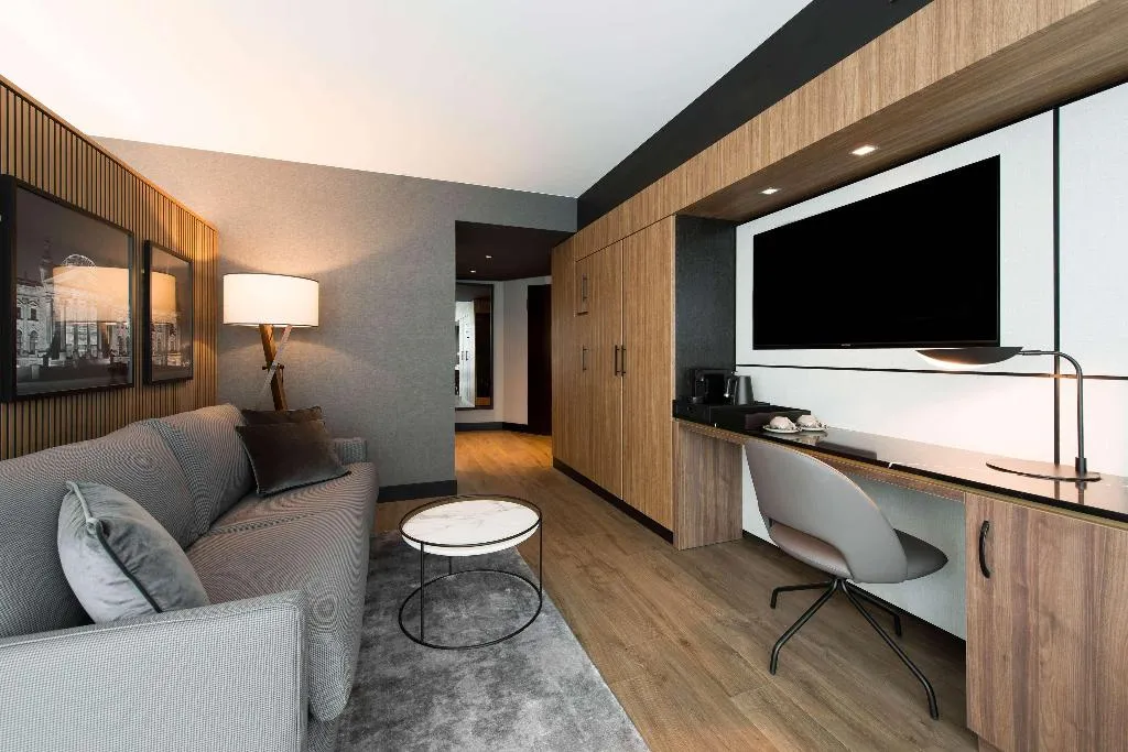 Room, Radisson Collection Hotel, Berlin, Berlin