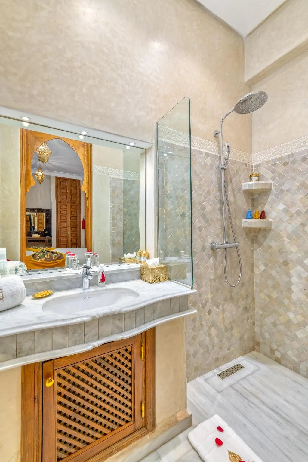 JUNIOR SUITE DELUXE Room, Palais Tara & Spa, Marrakech