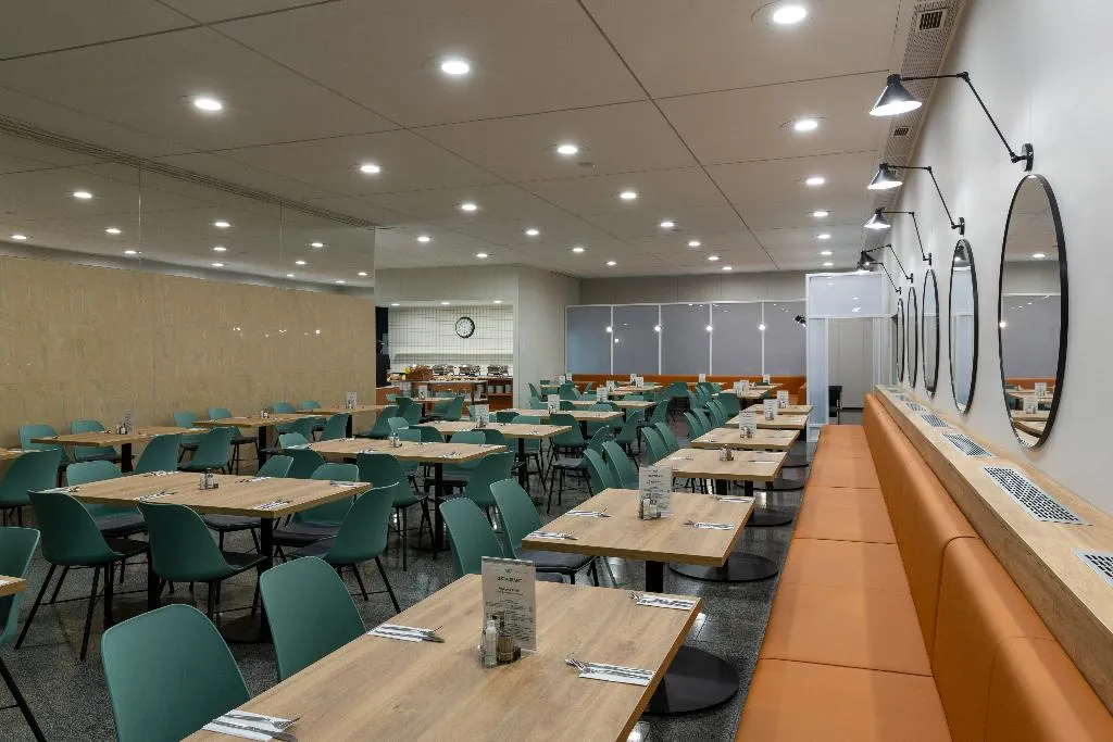 Restaurant, Olympik Tristar, Prague