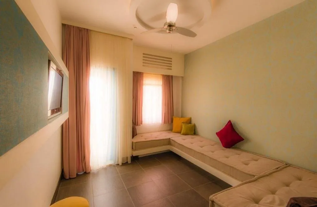Room, La Brezza Suite & Hotel, Bodrum