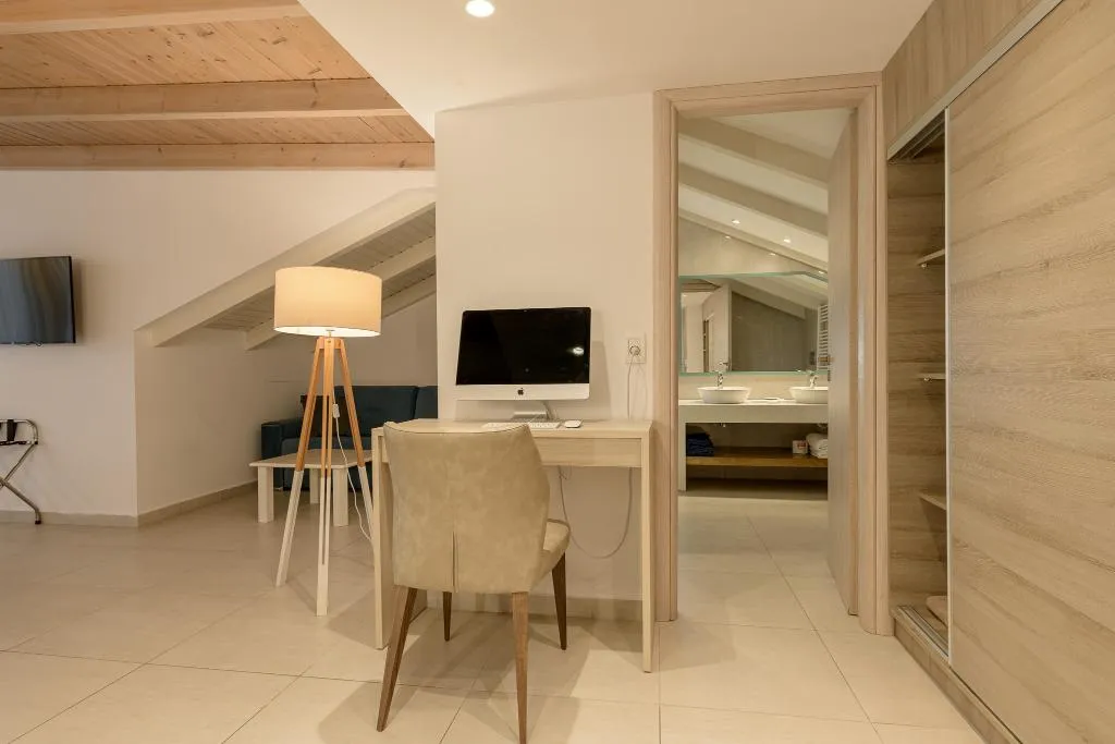 SUITE LUXURY Room, Iakinthos, Tsilivi Beach, Zante