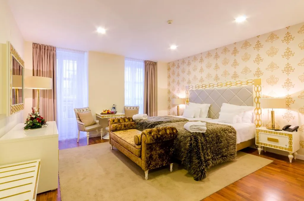 SUITE STANDARD Room, Hotel Borges Chiado, Lisbon