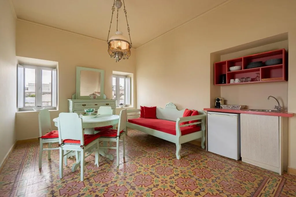 Room, Nomikos Mansion, Santorini